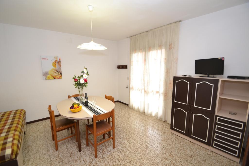 Michelangelo Apartman Bibione Kültér fotó